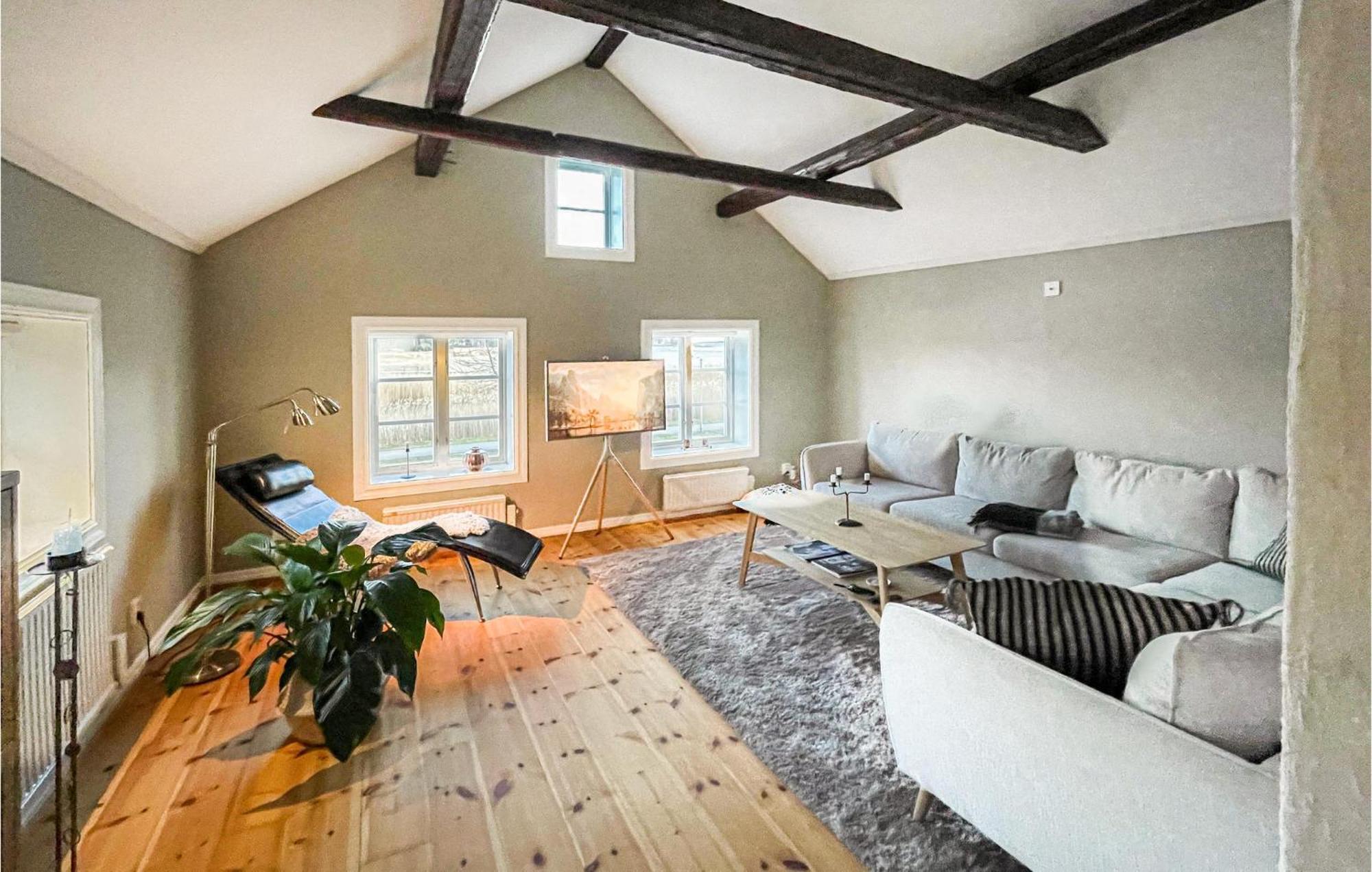 1 Bedroom Lovely Home In Moensteras 外观 照片